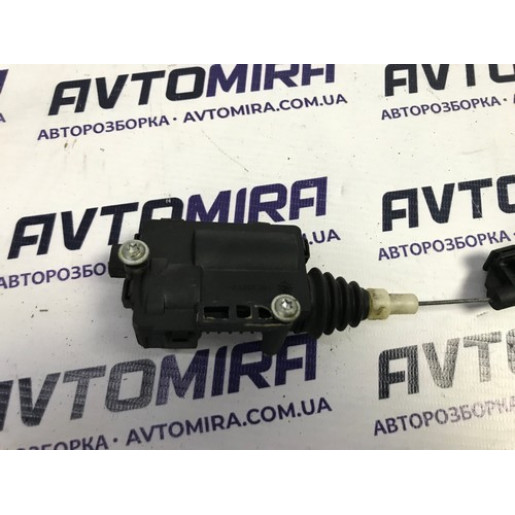Трос лючка топливного бака Opel Corsa D HB 5дв. 2006-2014 13231769